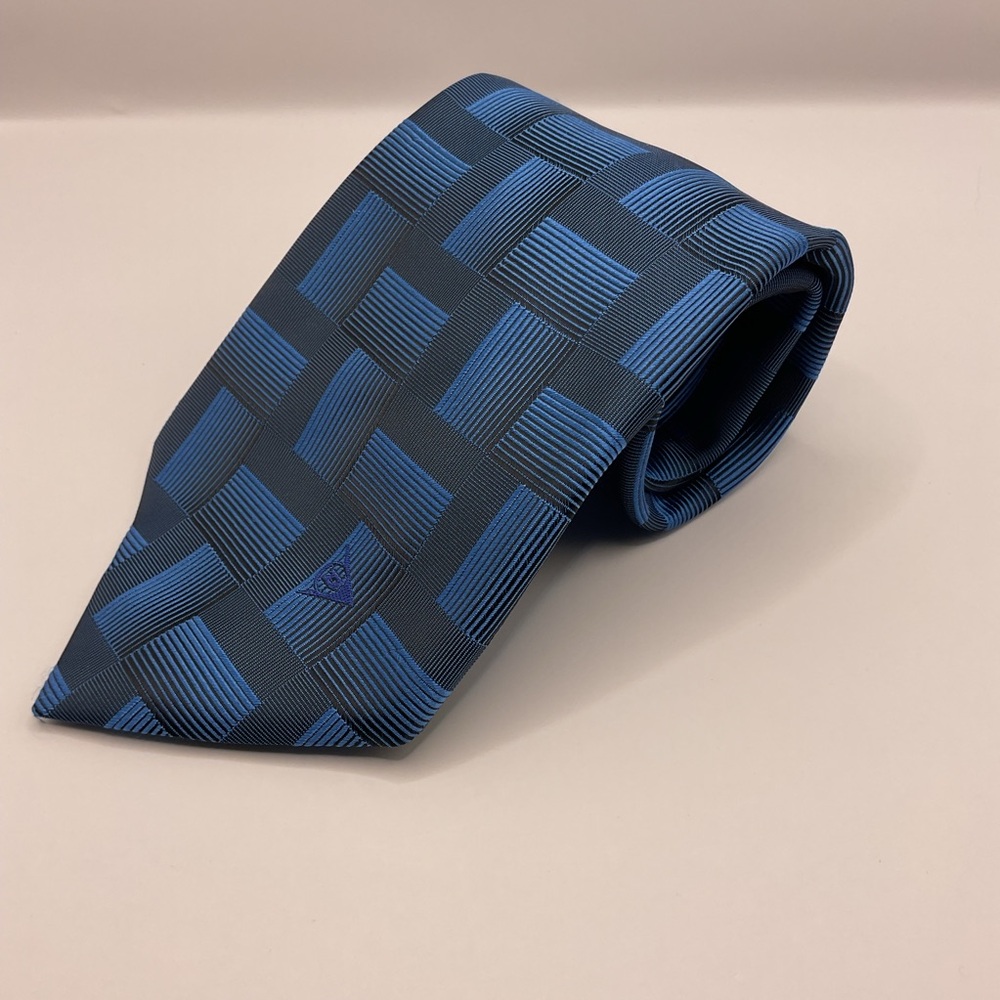 Dunlop Aviation Exclusive Navy/Blue Geometric Pattern 4 Wide